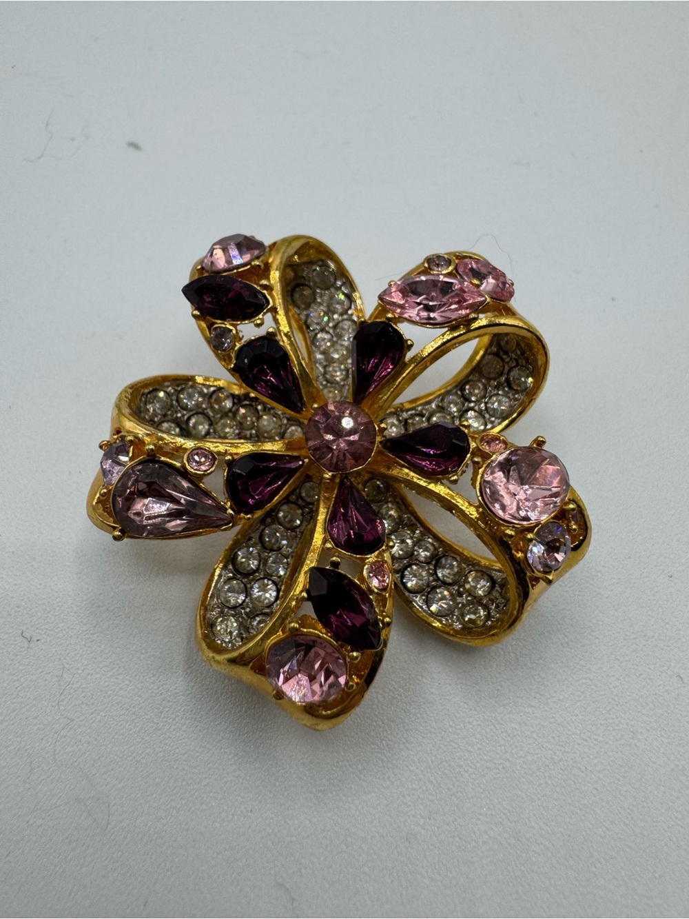 Nolan Miller Goldtone Purple Pink Stone Bow Brooch Pin Gold Tone Flower Open